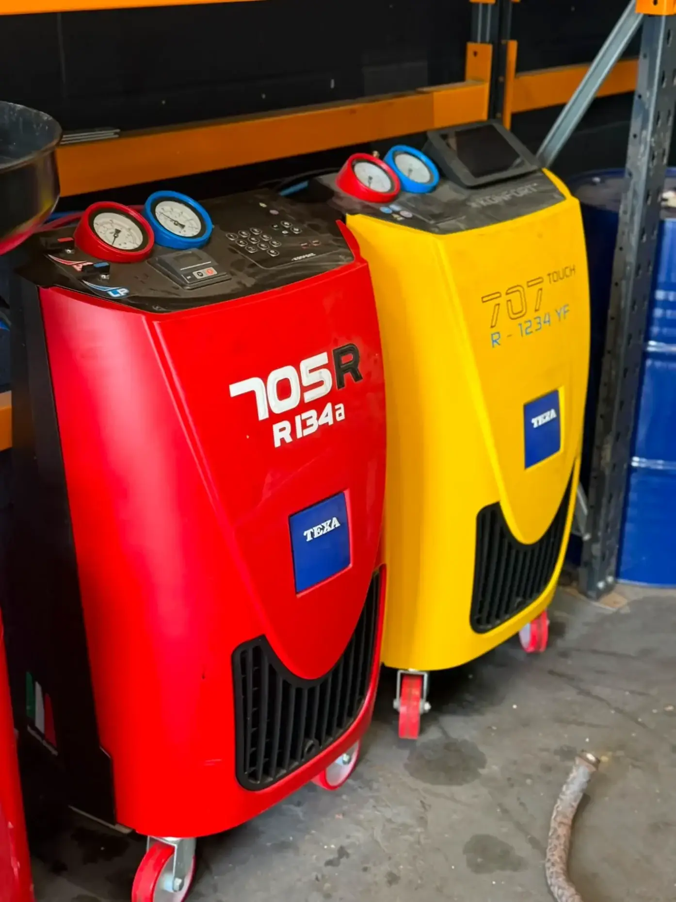 Two Texa air con machines for car regas